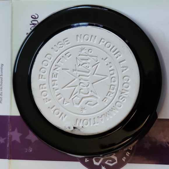 SCENTSY Ribbons of Hope Replacement Lid Only NIB - Picture 4 of 4